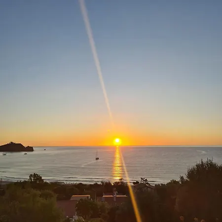 Carrubi Vista Mare Daire